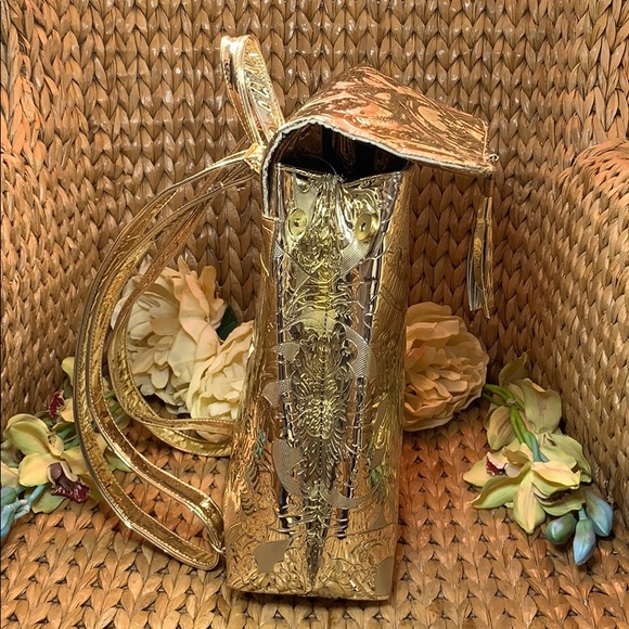 Back pack - Picture 3 of 5